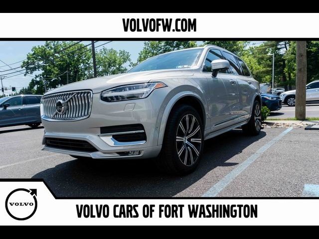 2024 Volvo XC90 Plus Bright Theme