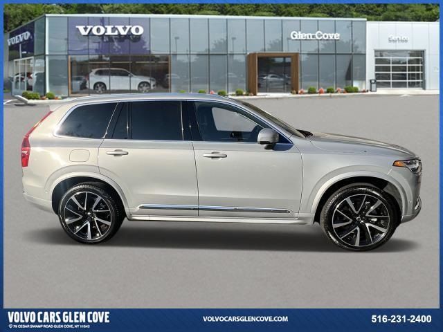 2024 Volvo XC90 Plus Bright Theme