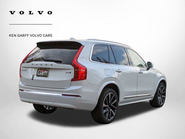 2024 Volvo XC90 Plus Bright Theme