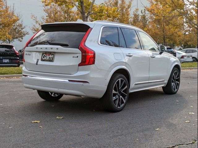 2024 Volvo XC90 Plus Bright Theme