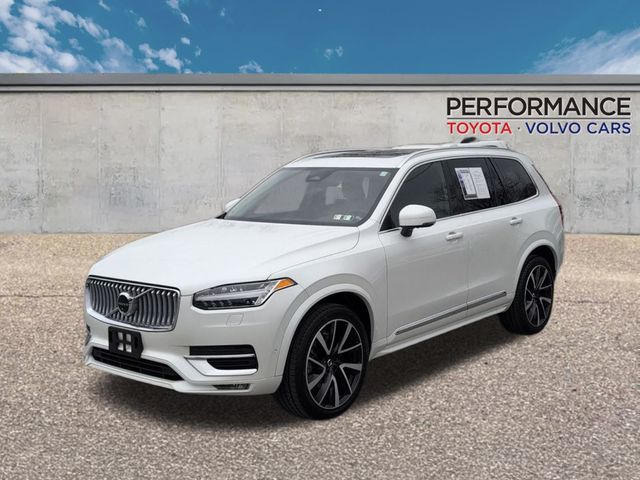 2024 Volvo XC90 Plus Bright Theme