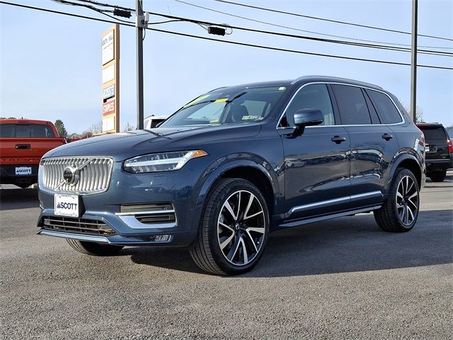 2024 Volvo XC90 Plus Bright Theme