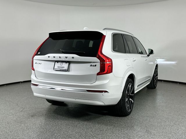 2024 Volvo XC90 Plus Bright Theme