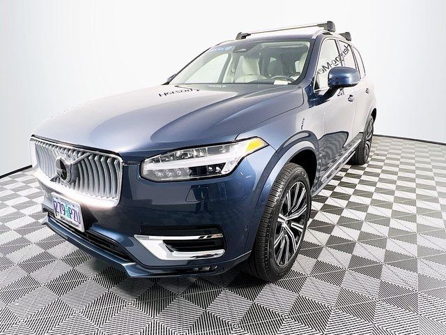 2024 Volvo XC90 Plus Bright Theme