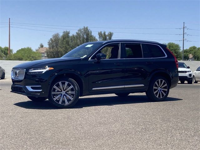 2024 Volvo XC90 Plus Bright Theme