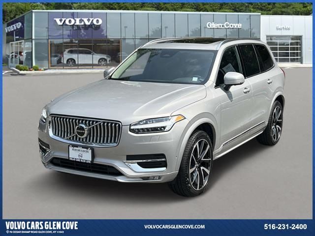 2024 Volvo XC90 Plus Bright Theme