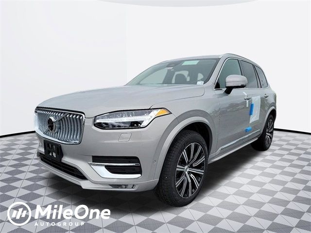 2024 Volvo XC90 Plus Bright Theme