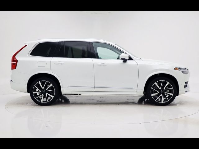 2024 Volvo XC90 Plus Bright Theme