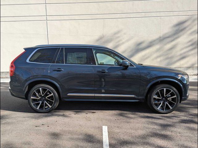 2024 Volvo XC90 Plus Bright Theme