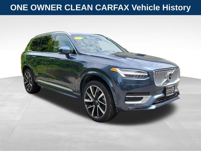 2024 Volvo XC90 Plus Bright Theme