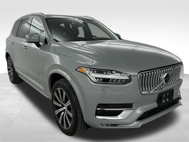 2024 Volvo XC90 Plus Bright Theme