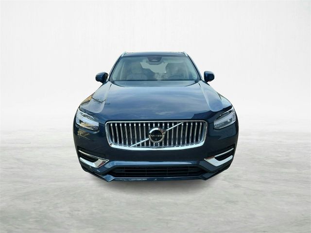 2024 Volvo XC90 Plus Bright Theme