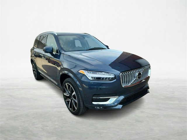 2024 Volvo XC90 Plus Bright Theme