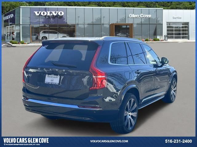 2024 Volvo XC90 Plus Bright Theme