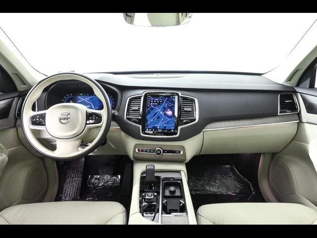 2024 Volvo XC90 Plus Bright Theme