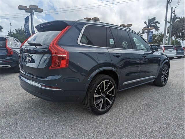 2024 Volvo XC90 Plus Bright Theme