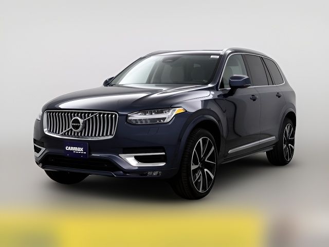 2024 Volvo XC90 Plus Bright Theme