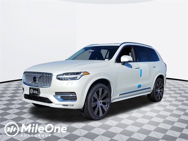 2024 Volvo XC90 Plus Bright Theme