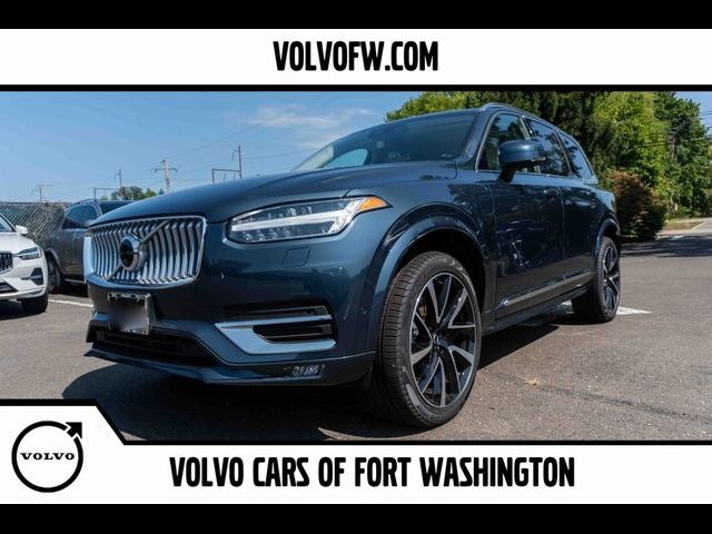 2024 Volvo XC90 Plus Bright Theme