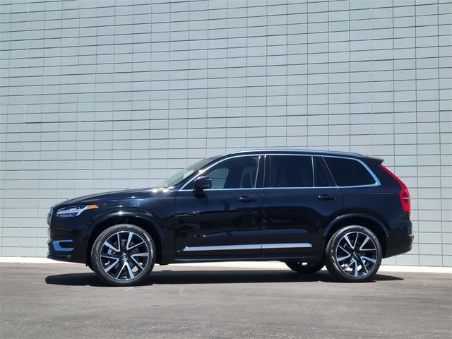 2024 Volvo XC90 Plus Bright Theme