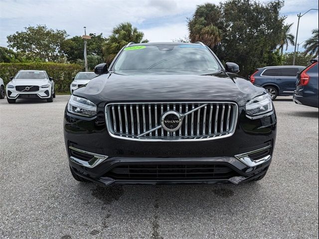 2024 Volvo XC90 Plus Bright Theme