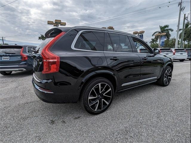 2024 Volvo XC90 Plus Bright Theme