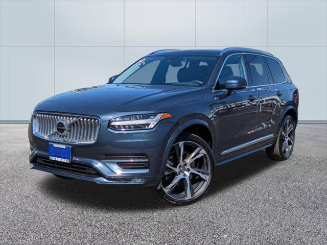 2024 Volvo XC90 Plus Bright Theme