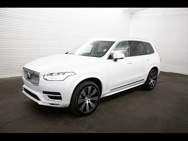 2024 Volvo XC90 Plus Bright Theme