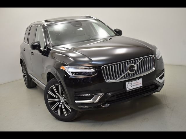 2024 Volvo XC90 Plus Bright Theme