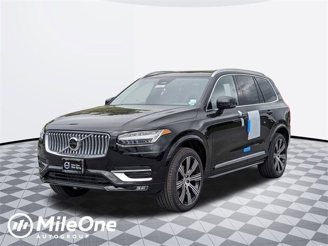 2024 Volvo XC90 Plus Bright Theme