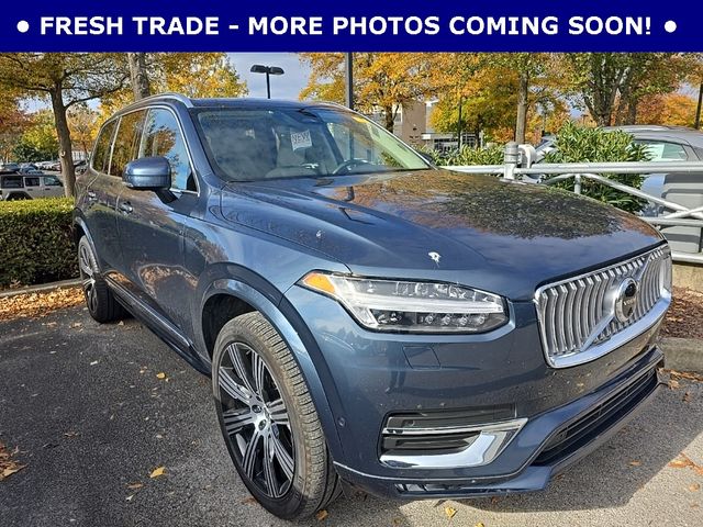 2024 Volvo XC90 Plus Bright Theme