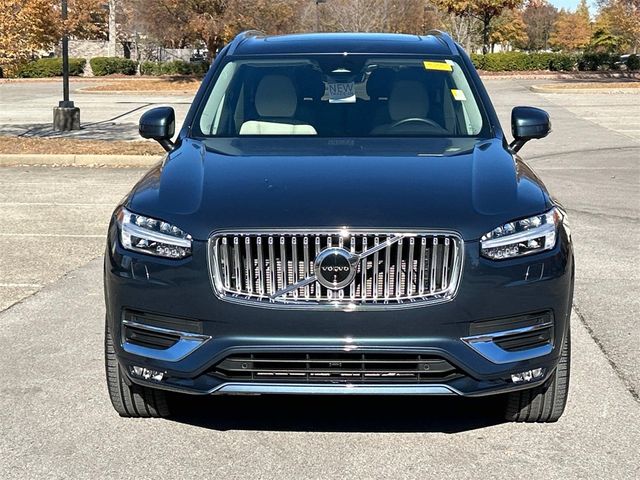 2024 Volvo XC90 Plus Bright Theme