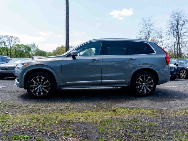 2024 Volvo XC90 Plus Bright Theme