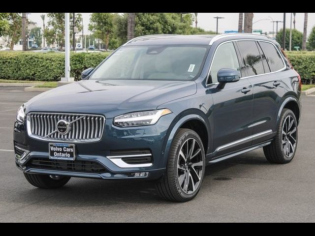 2024 Volvo XC90 Plus Bright Theme