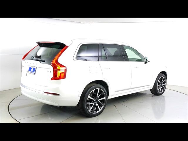 2024 Volvo XC90 Plus Bright Theme