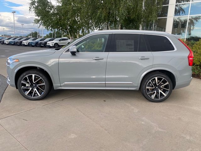 2024 Volvo XC90 Plus Bright Theme