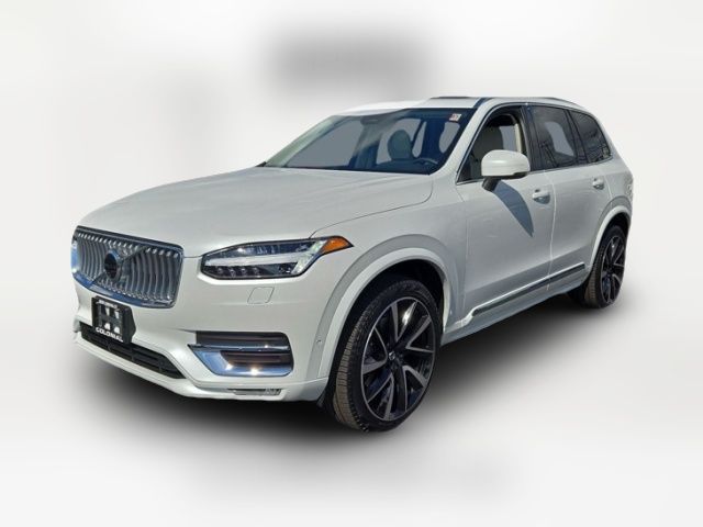 2024 Volvo XC90 Plus Bright Theme