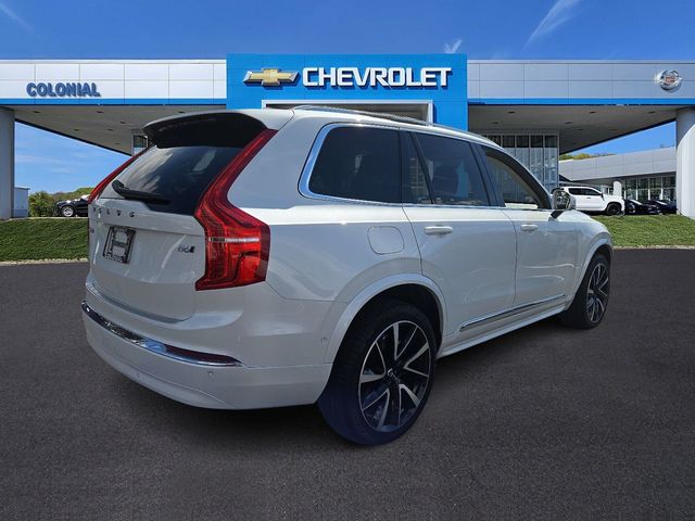 2024 Volvo XC90 Plus Bright Theme