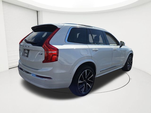 2024 Volvo XC90 Plus Bright Theme