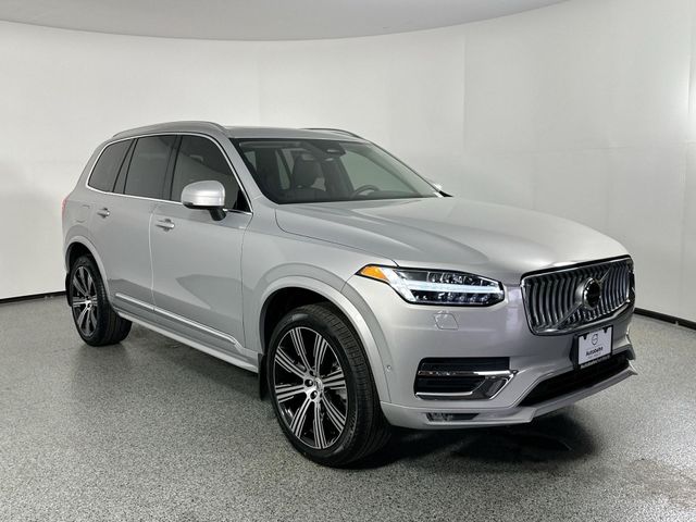 2024 Volvo XC90 Plus Bright Theme