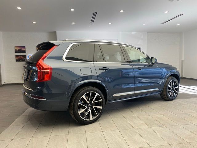 2024 Volvo XC90 Plus Bright Theme