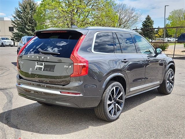 2024 Volvo XC90 Plus Bright Theme