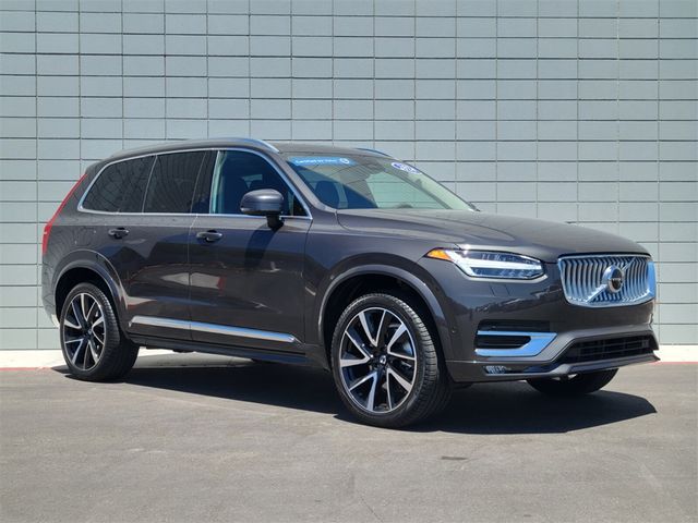 2024 Volvo XC90 Plus Bright Theme