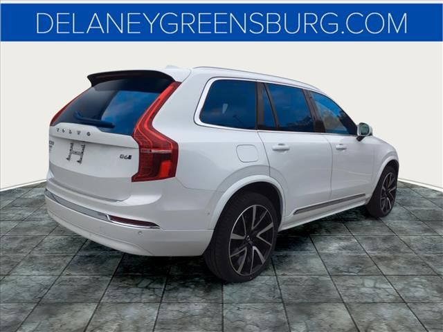 2024 Volvo XC90 Plus Bright Theme