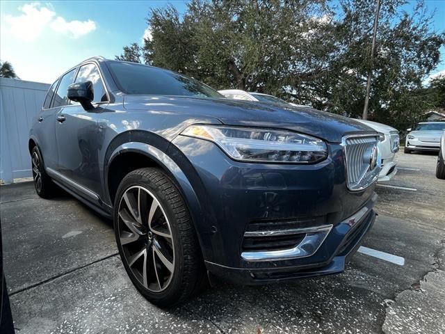 2024 Volvo XC90 Plus Bright Theme