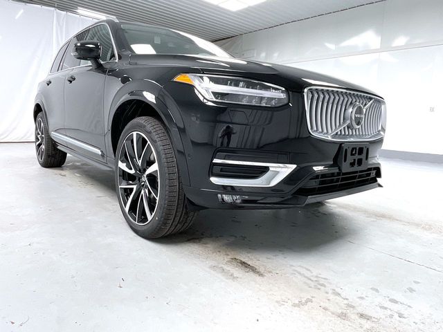 2024 Volvo XC90 Ultimate Bright Theme