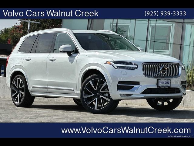 2024 Volvo XC90 Ultimate Bright Theme