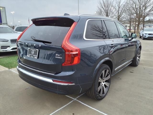 2024 Volvo XC90 Ultimate Bright Theme