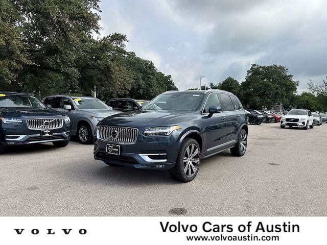 2024 Volvo XC90 Ultimate Bright Theme