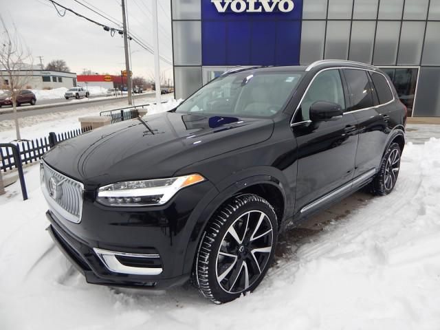 2024 Volvo XC90 Ultimate Bright Theme